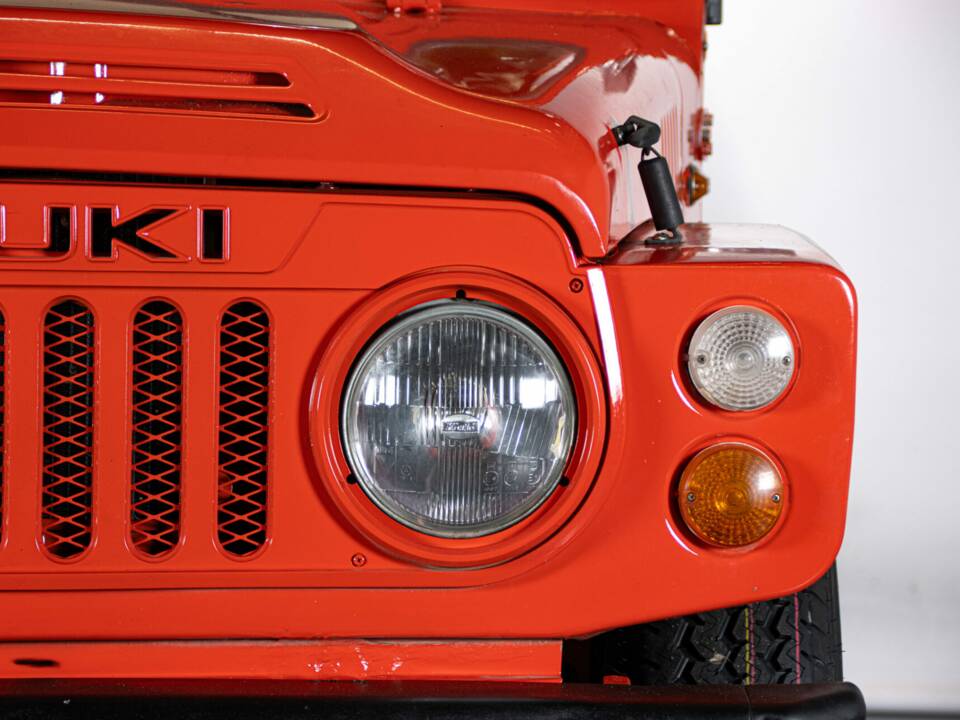 Image 16/47 of Suzuki LJ 80 (1981)