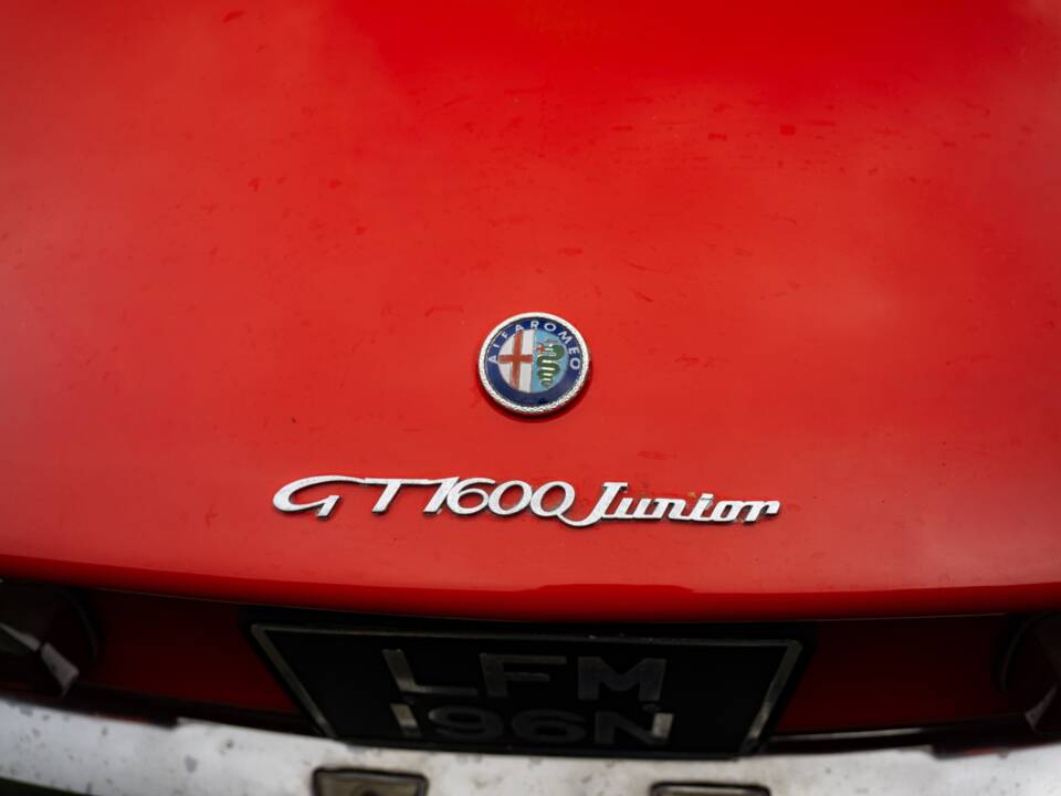 Image 10/20 of Alfa Romeo Giulia 1600 GT Junior (1976)