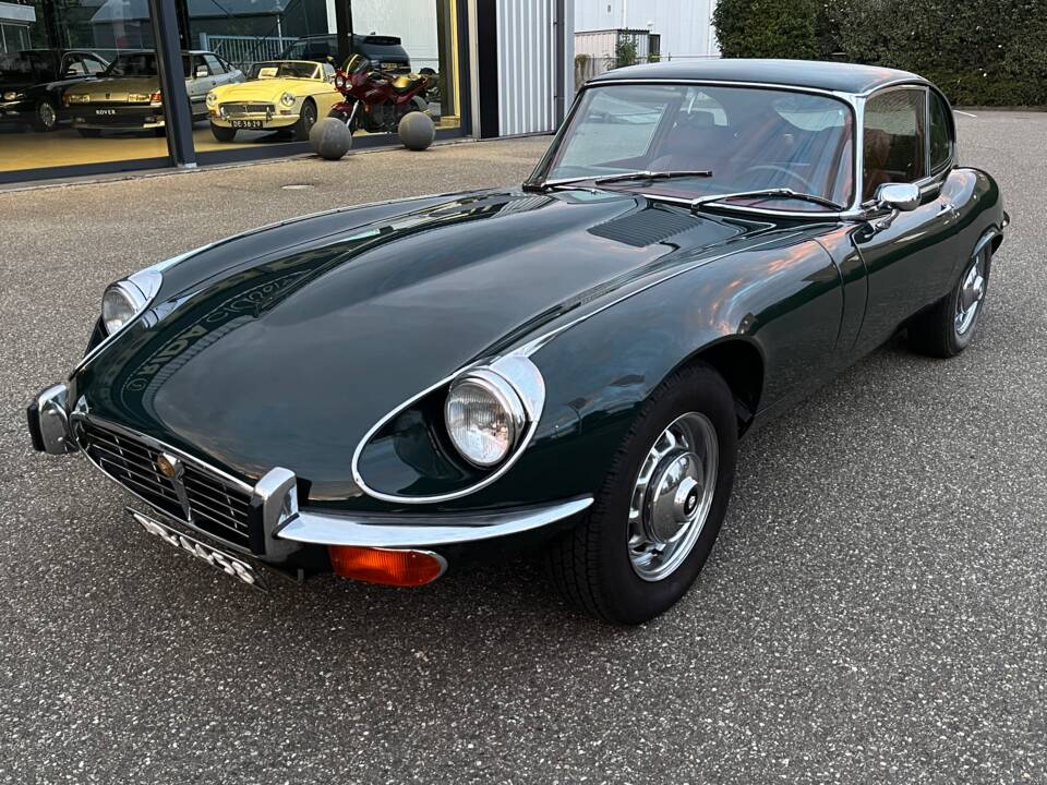 Image 1/46 de Jaguar Type E V12 (2+2) (1972)