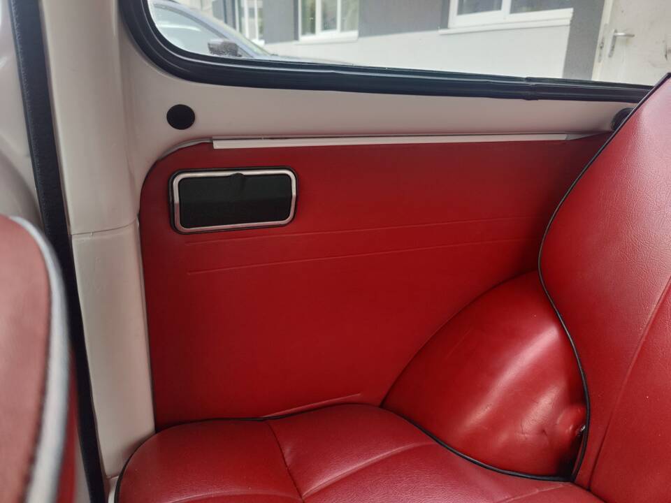 Immagine 23/69 di FIAT 850 Speciale (1969)