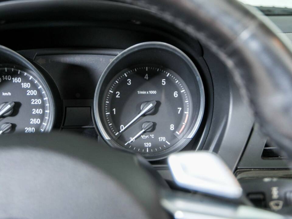 Image 17/50 of BMW Z4 sDrive23i (2009)