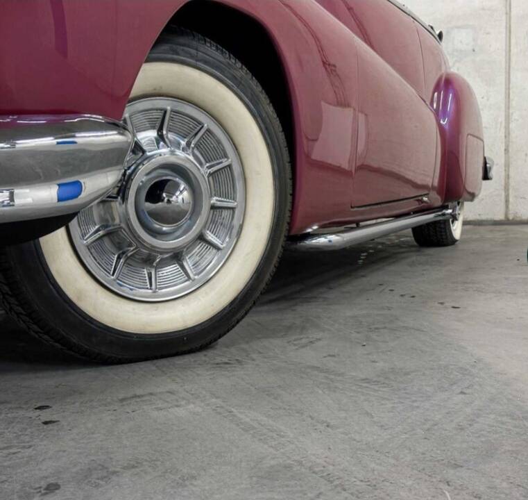 Bild 4/89 von Buick 50 Super Convertible (1947)