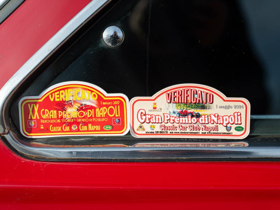 Bild 13/50 von Alfa Romeo 2000 GT Veloce (1973)