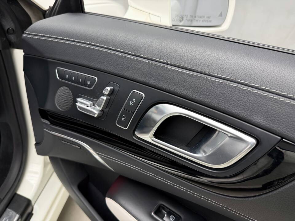 Bild 20/26 von Mercedes-Benz SL 500 (2015)