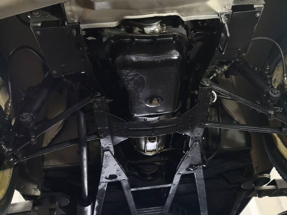 Image 17/20 of FIAT 500 C Giardiniera (1950)