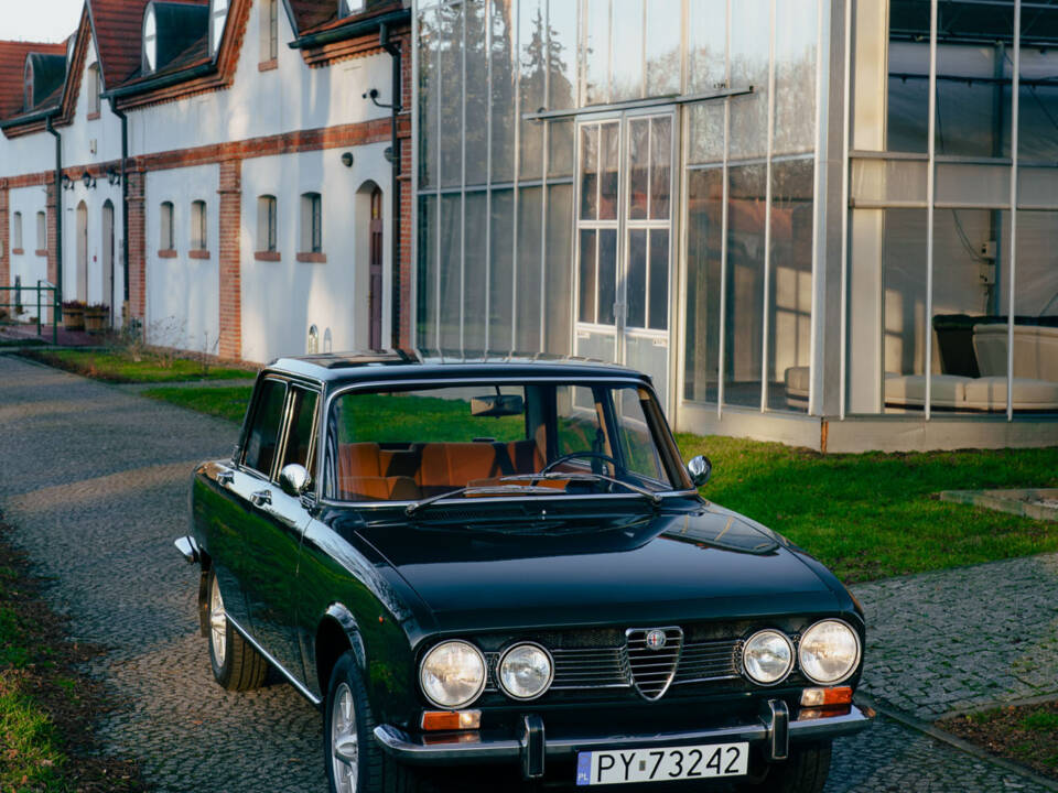 Image 35/78 de Alfa Romeo 1750 Berlina (1970)