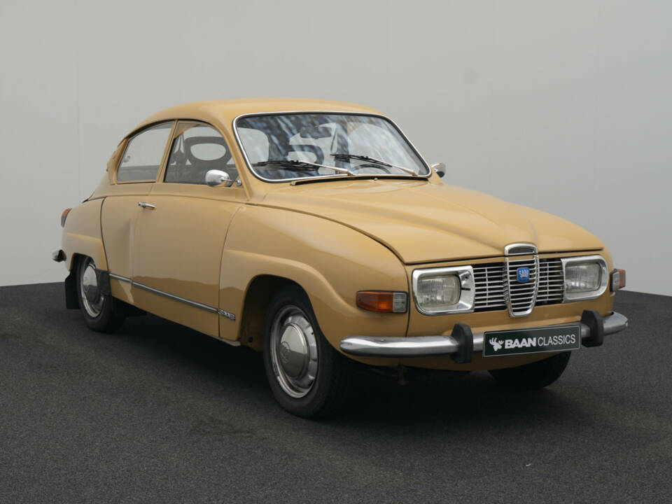 Image 2/33 of Saab 96 V4 (1972)