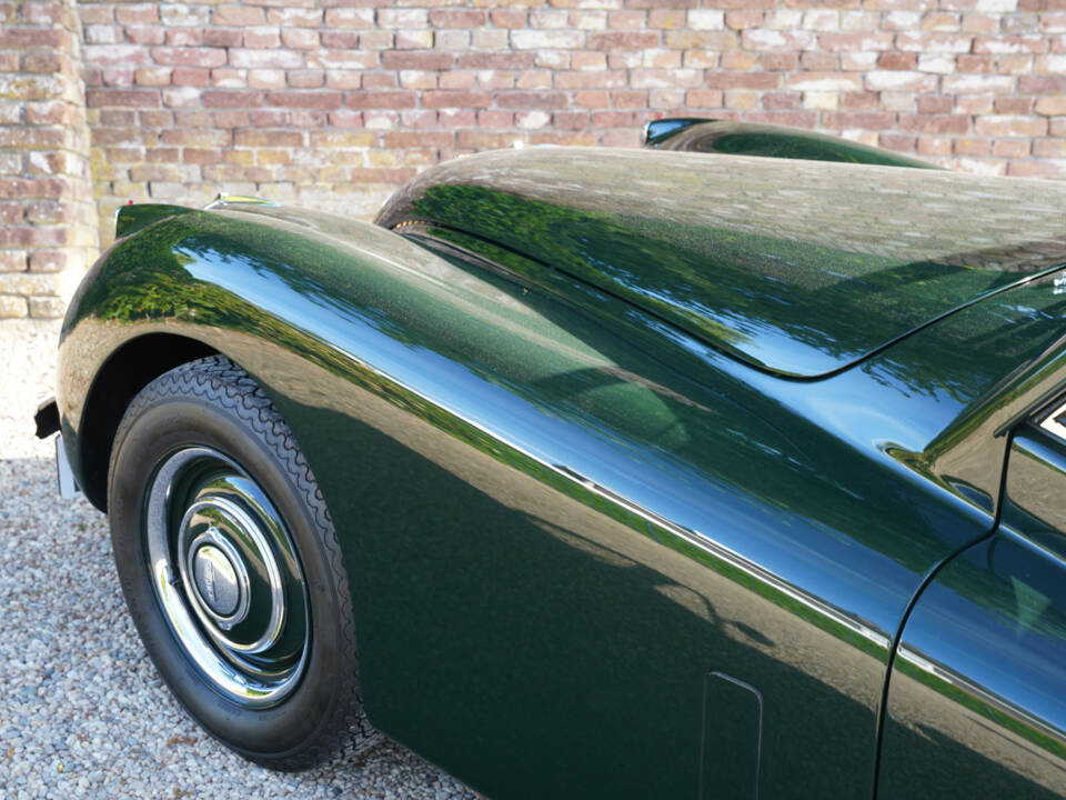 Bild 21/50 von Jaguar XK 120 SE DHC (1953)