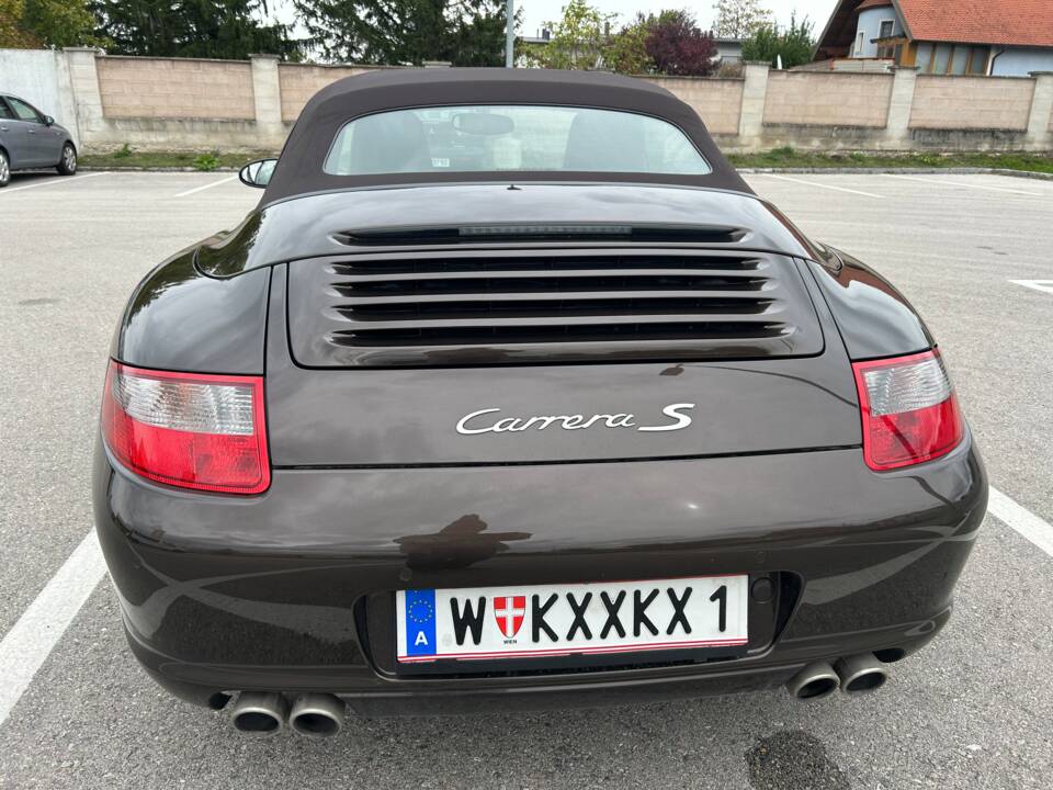 Immagine 48/92 di Porsche 911 Carrera S (2008)