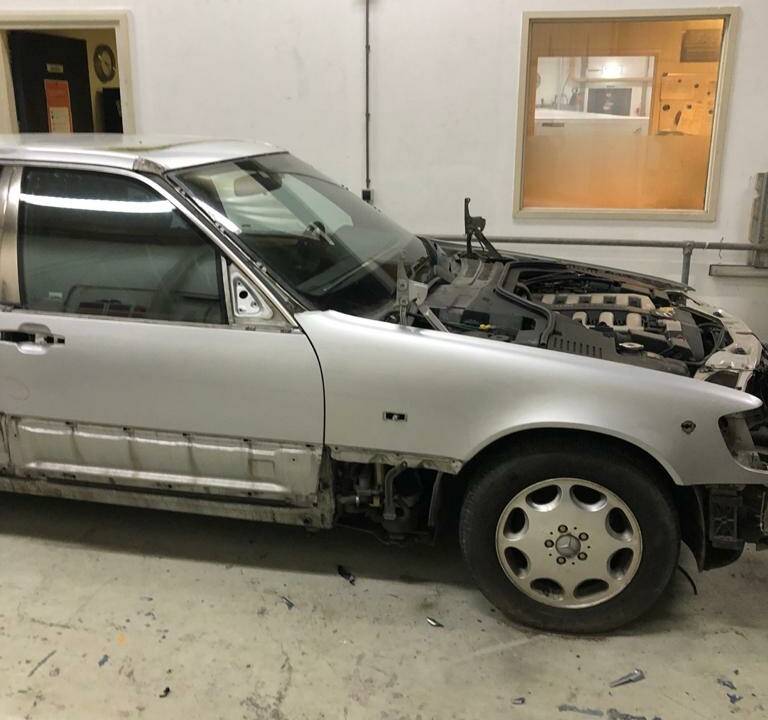 Image 31/59 of Mercedes-Benz 600 SEL (1992)