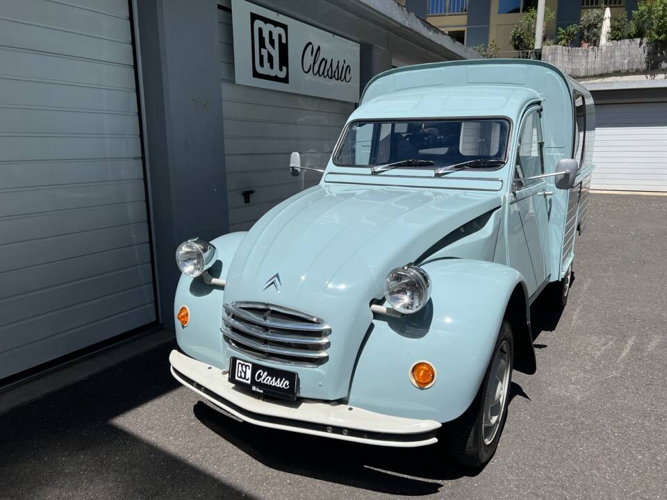 Image 3/17 de Citroën AK 400 (1970)