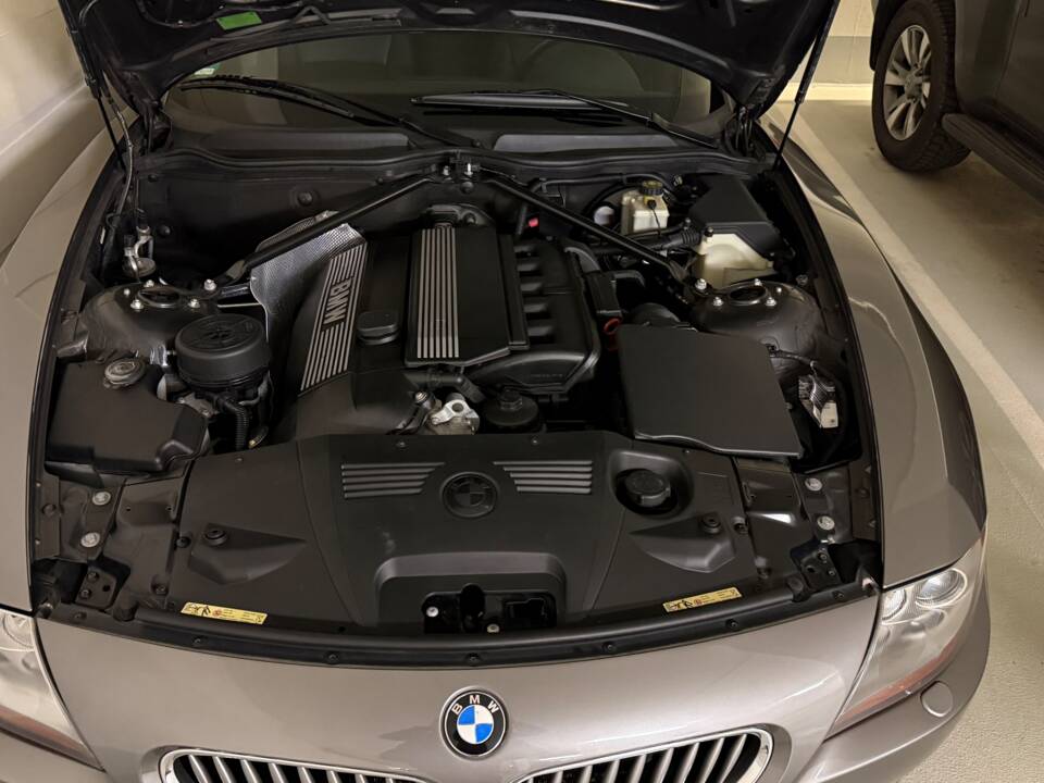 Bild 17/20 von BMW Z4 3.0i (2003)