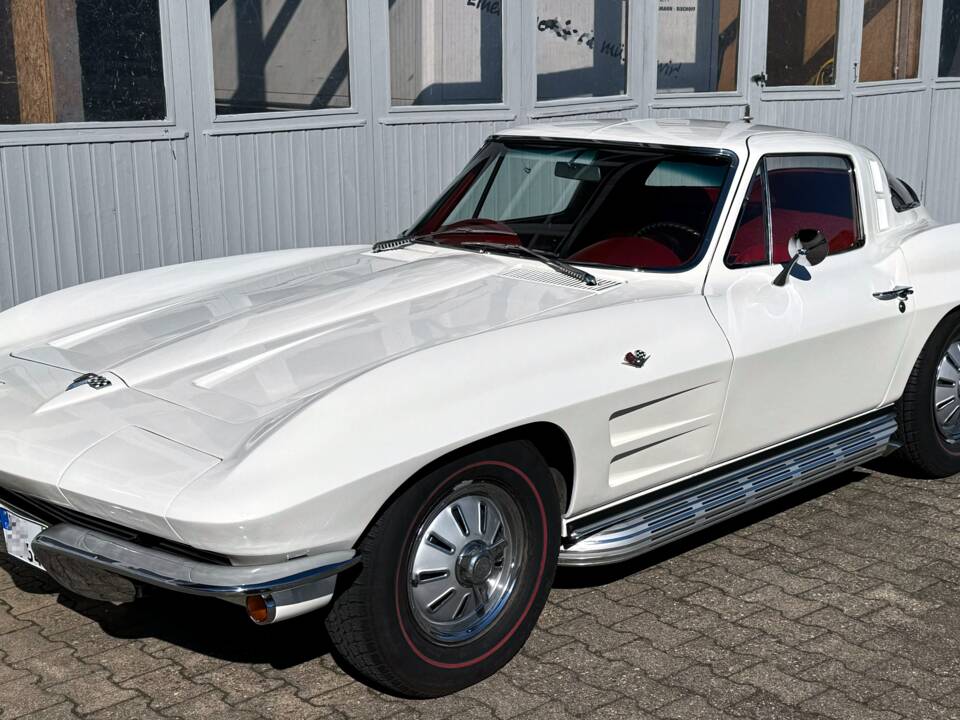Bild 19/27 von Chevrolet Corvette Sting Ray (1964)
