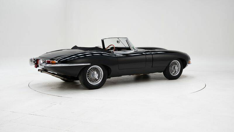 Imagen 2/15 de Jaguar E-Type 4.2 (1966)