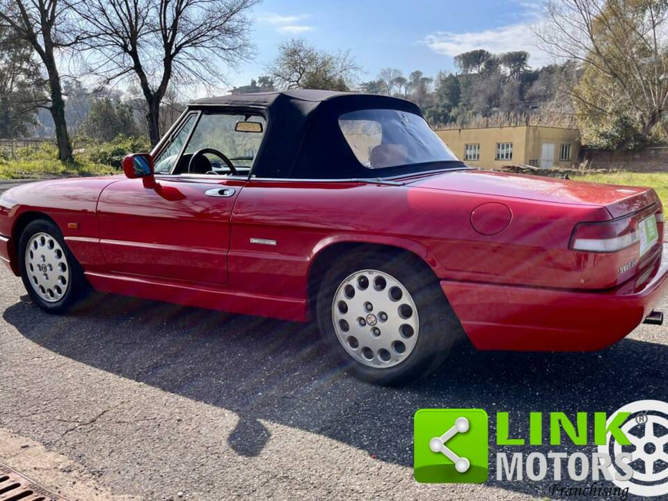 Image 8/10 of Alfa Romeo 2.0 Spider (1990)
