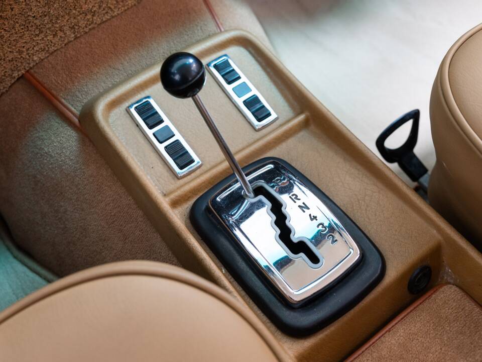 Bild 12/32 von Mercedes-Benz 300 SEL 3.5 (1970)