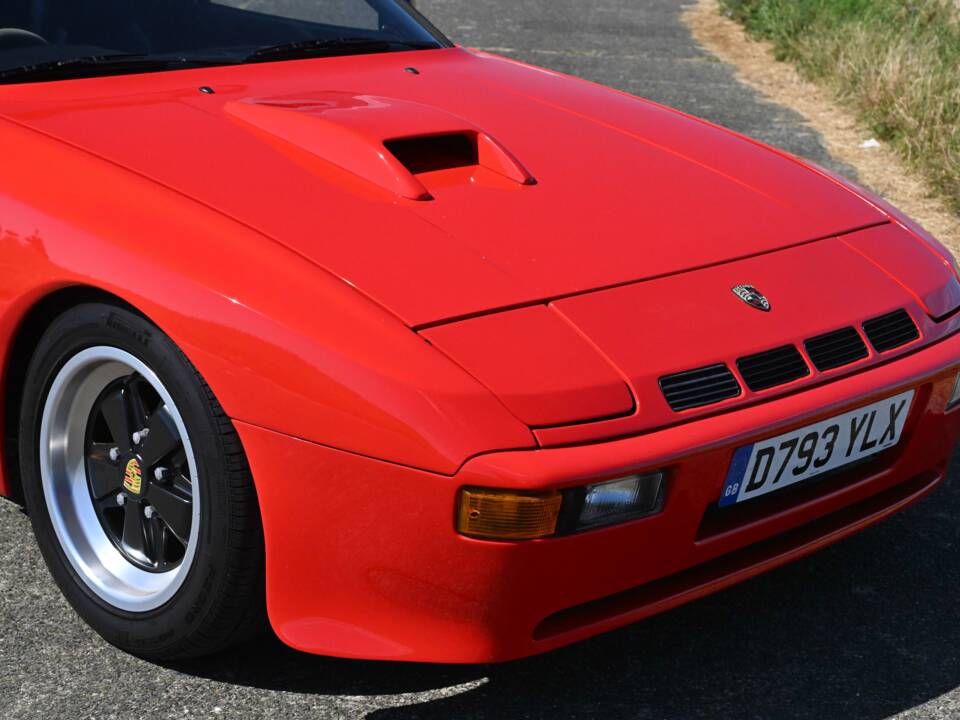 Image 40/50 of Porsche 924 Carrera GT (1986)