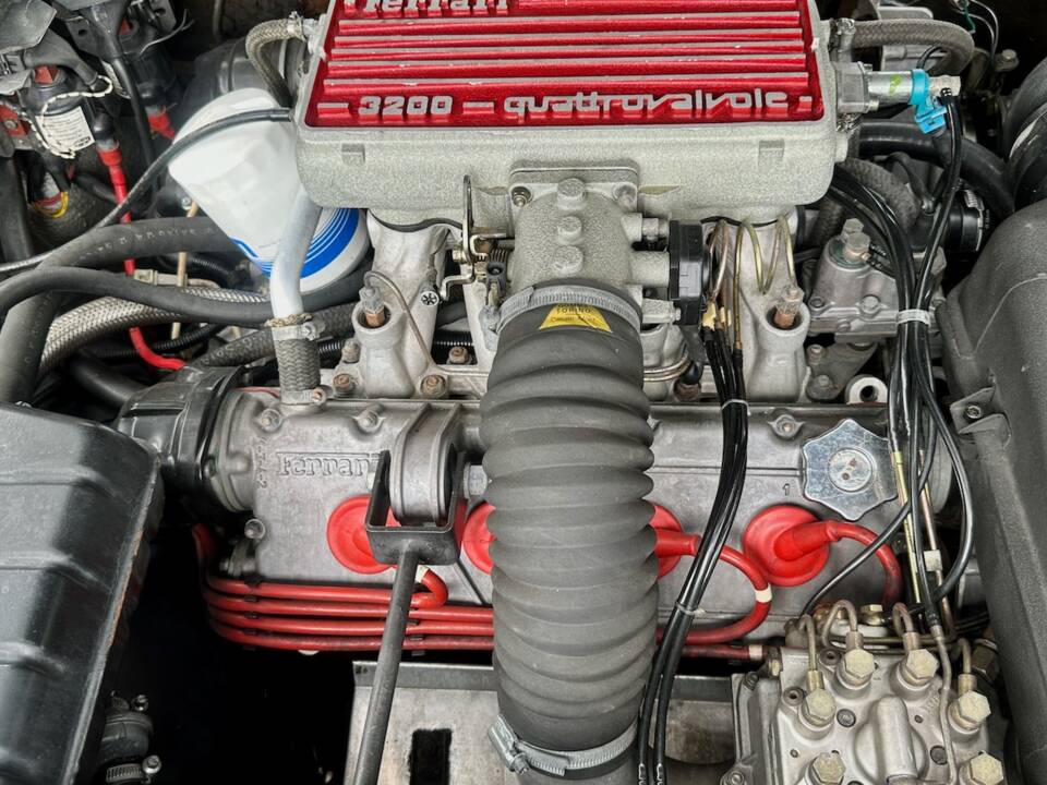 Bild 59/86 von Ferrari 328 GTS (1988)