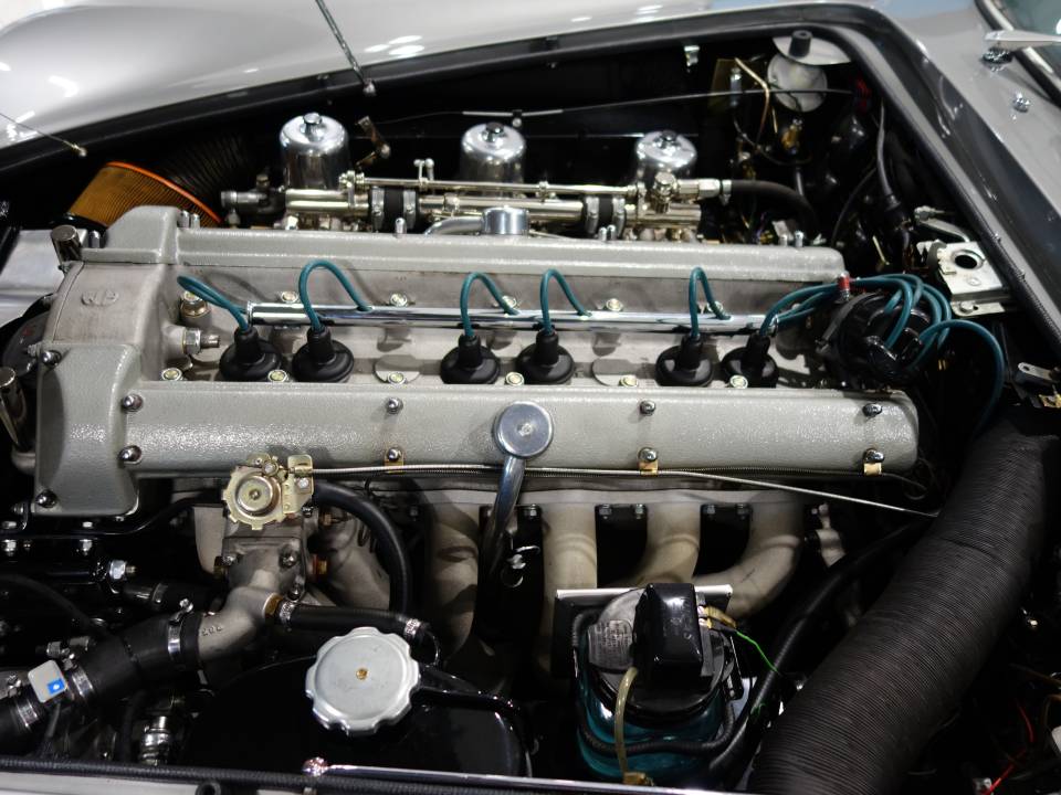 Bild 8/10 von Aston Martin DB 5 (1965)