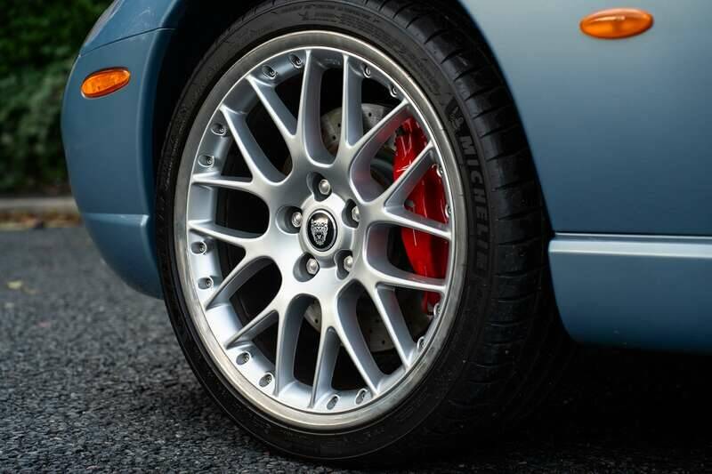 Afbeelding 18/50 van Jaguar XKR (2006)