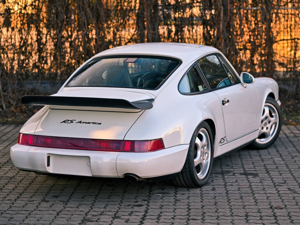 Image 14/52 of Porsche 911 Carrera RS &quot;America&quot; (1992)