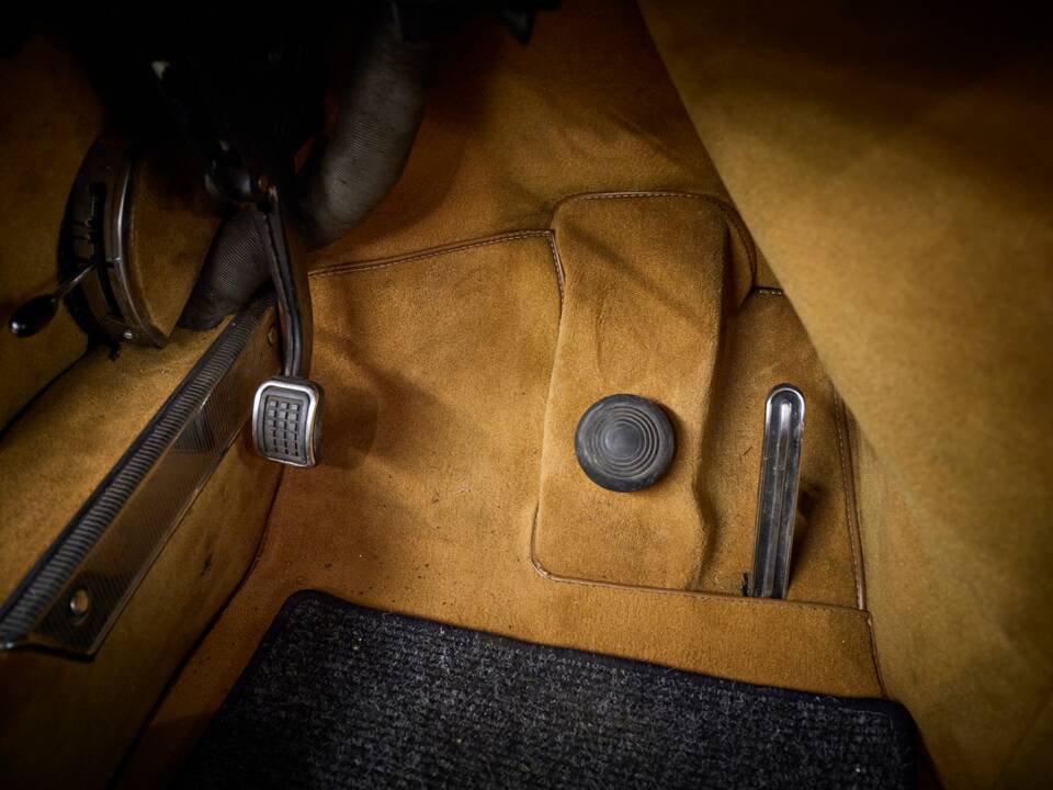 Image 88/99 of Citroën DS 23 Injection (1973)