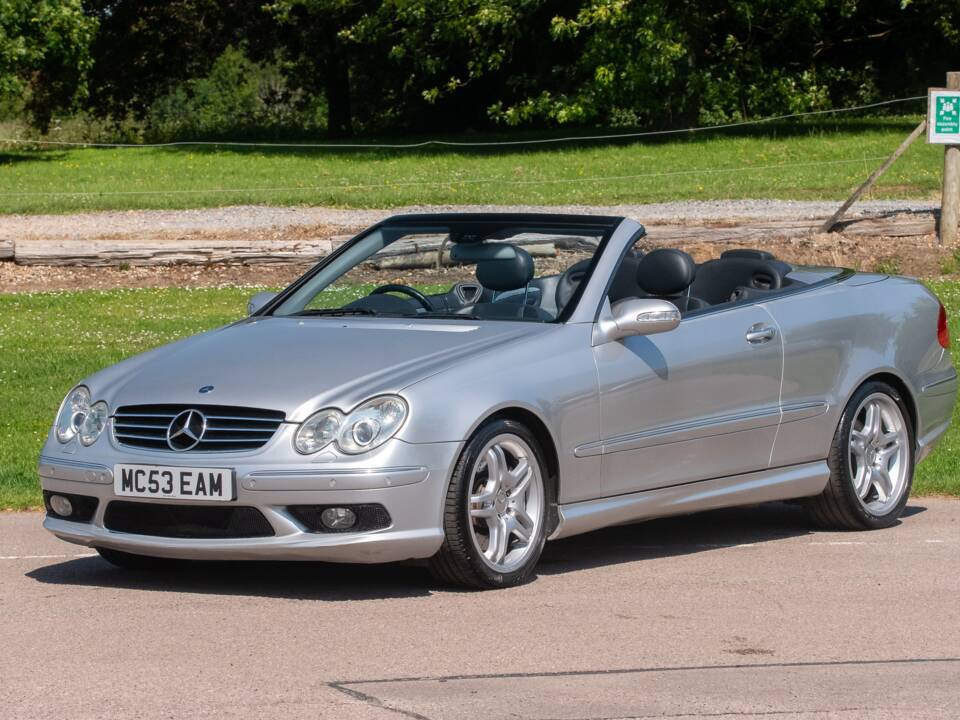Image 1/50 of Mercedes-Benz CLK 55 AMG (2003)