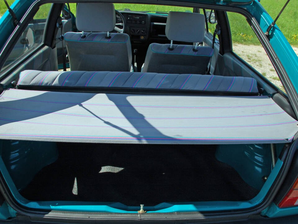 Image 21/25 of Volkswagen Polo II Coupe 1.3 (1991)