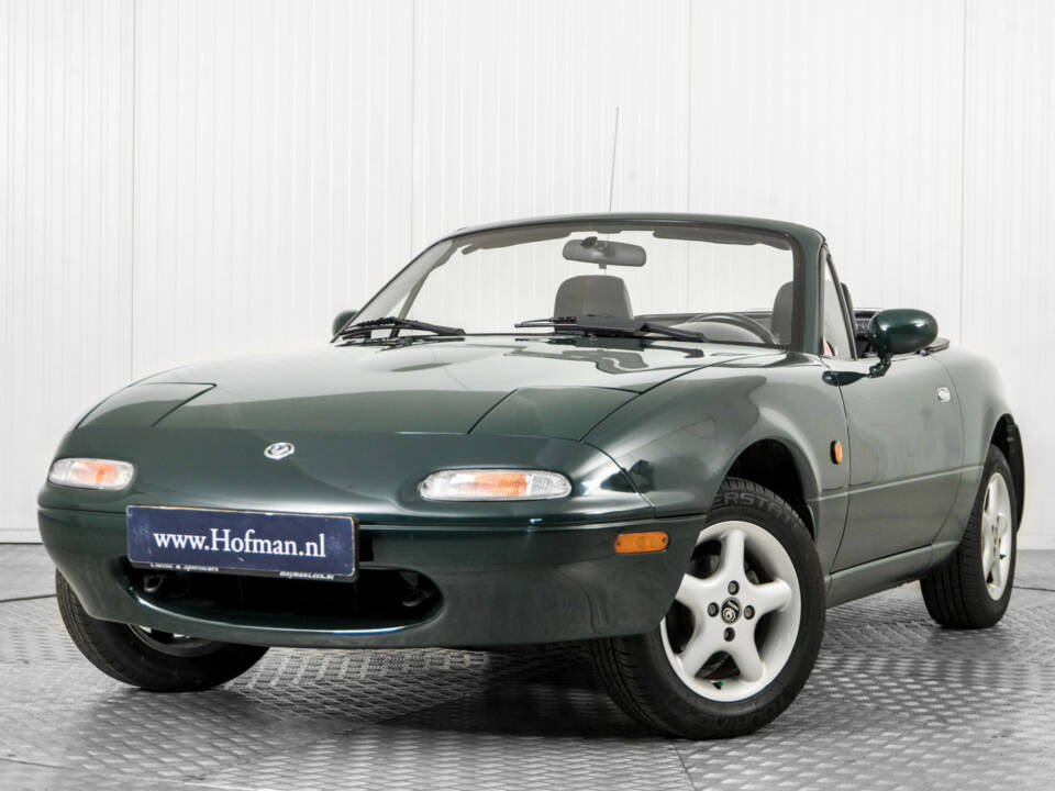 Image 3/50 of Mazda MX-5 1.6 (1997)