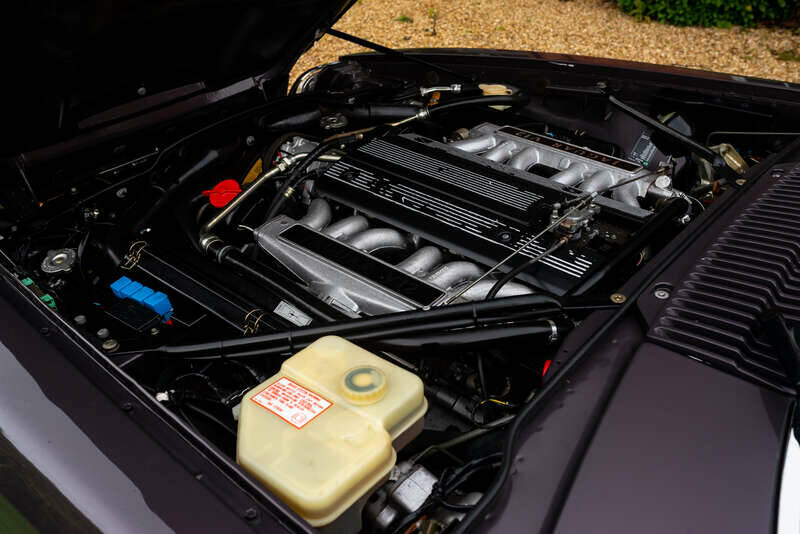 Image 39/50 of Jaguar XJS 6.0 (1993)