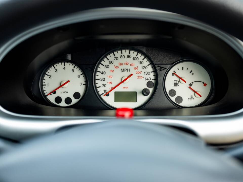 Image 32/50 of Ford Puma 1.7i 16v (2001)