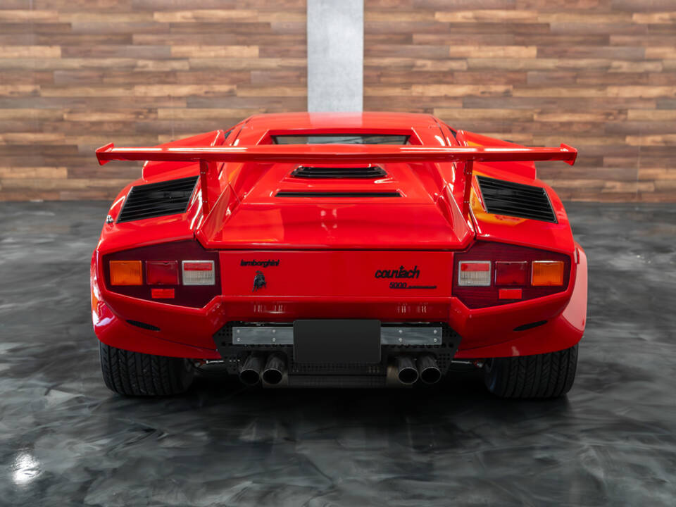 Image 9/50 of Lamborghini Countach LP 5000 S QV (1988)