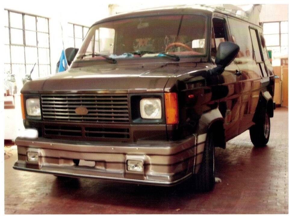 Image 2/10 of Ford Transit (1980)