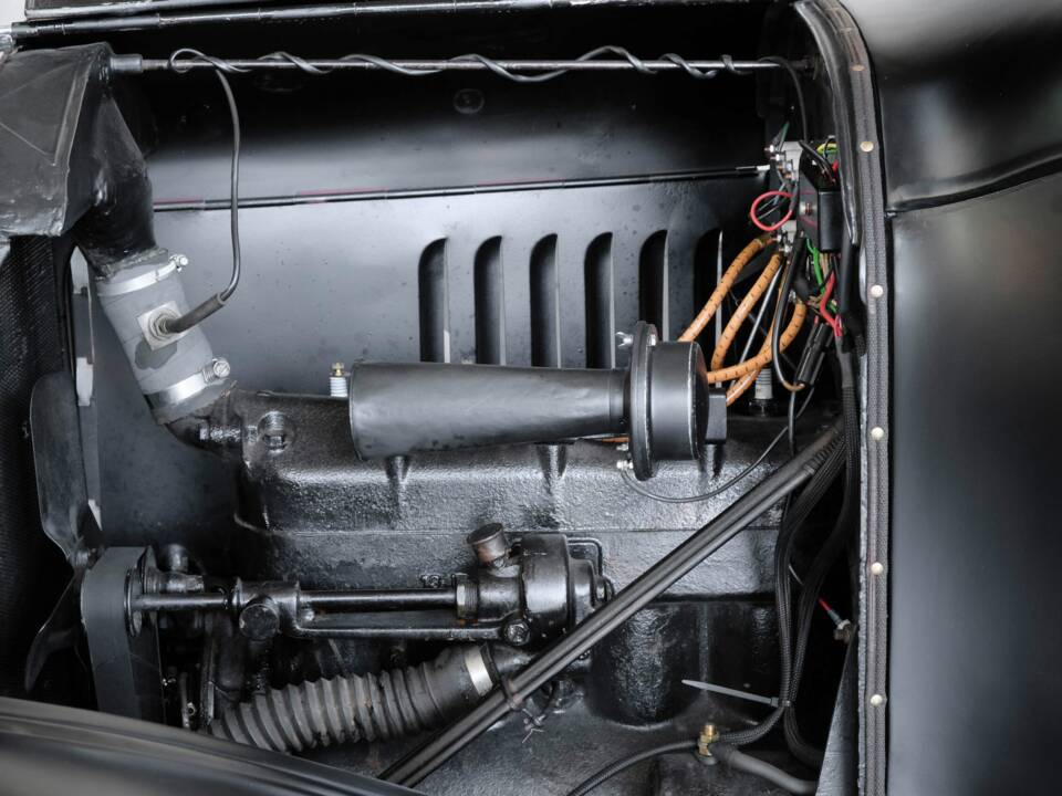 Bild 27/39 von Ford Model T Runabout (1924)