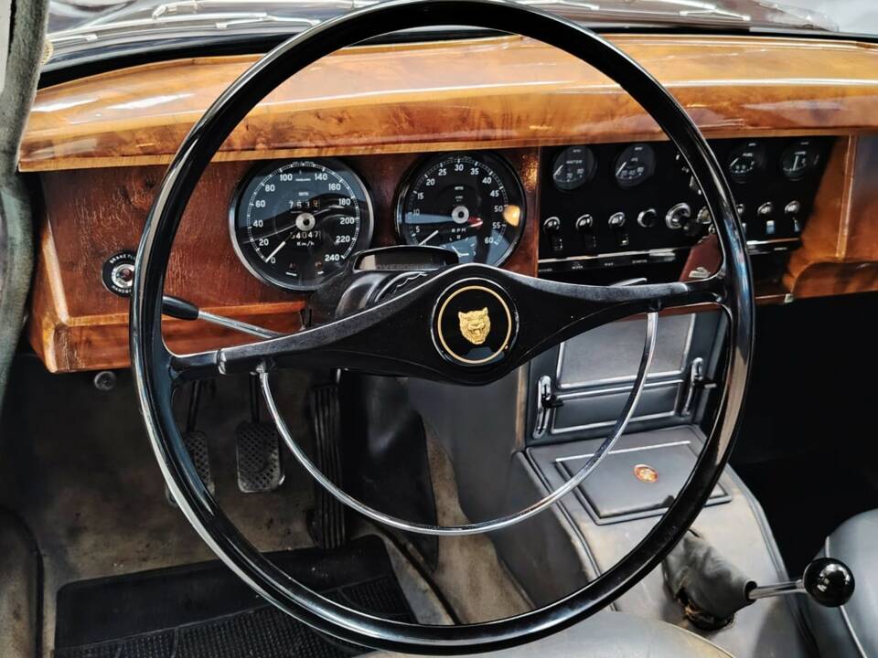 Imagen 42/62 de Jaguar Mk II 3.8 (1967)