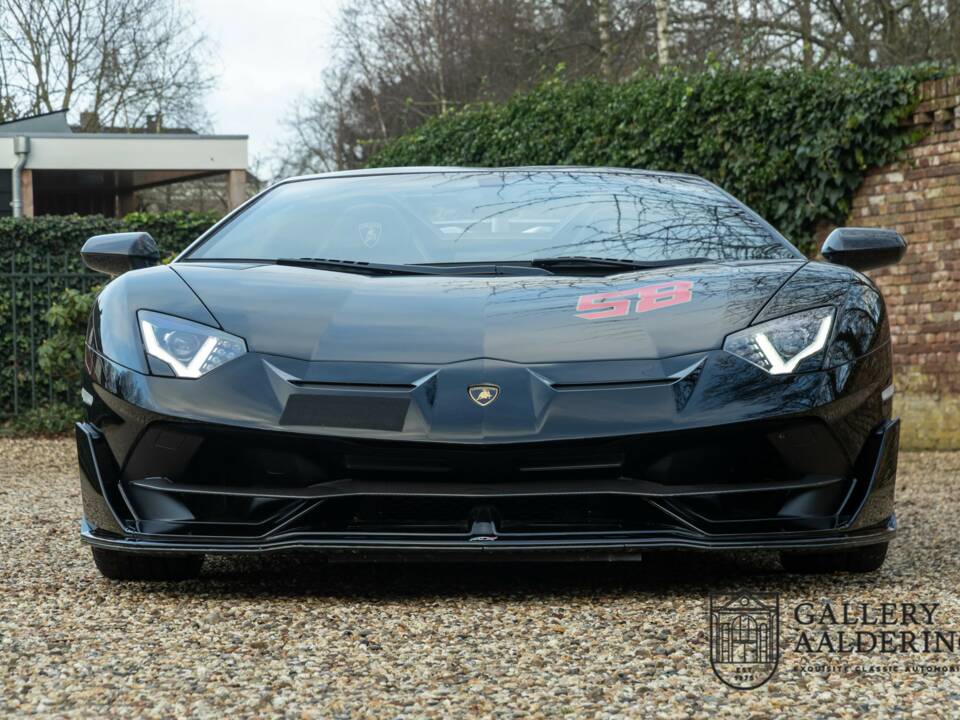 Afbeelding 37/50 van Lamborghini Aventador LP 770-4 SVJ Roadster (2020)