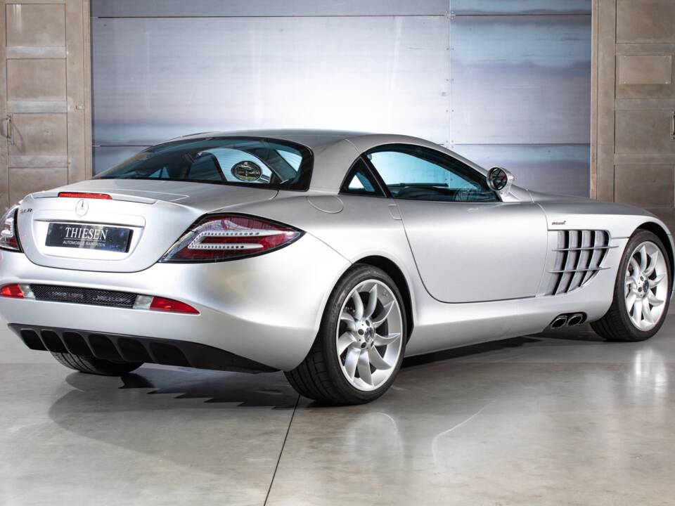 Bild 8/29 von Mercedes-Benz SLR McLaren (2004)