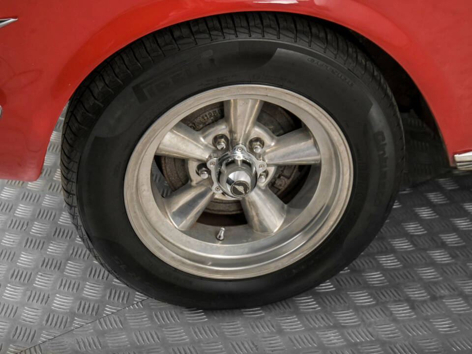 Image 23/50 of Ford Mustang 289 (1966)