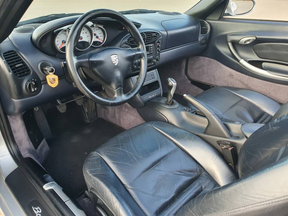 Image 5/5 of Porsche Boxster S (2001)