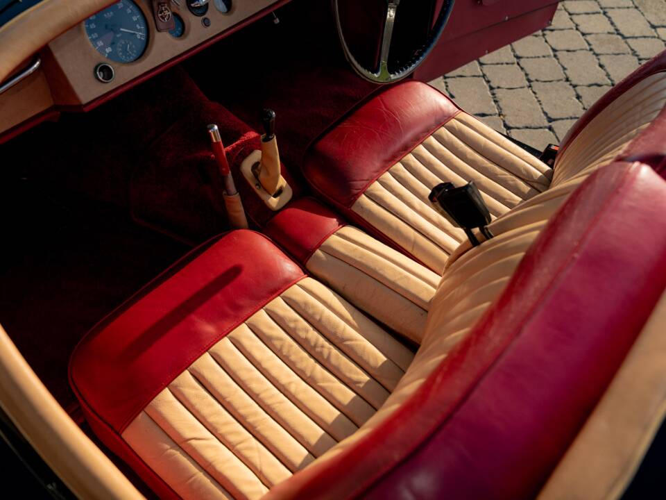 Afbeelding 54/58 van Jaguar XK 120 OTS (1951)