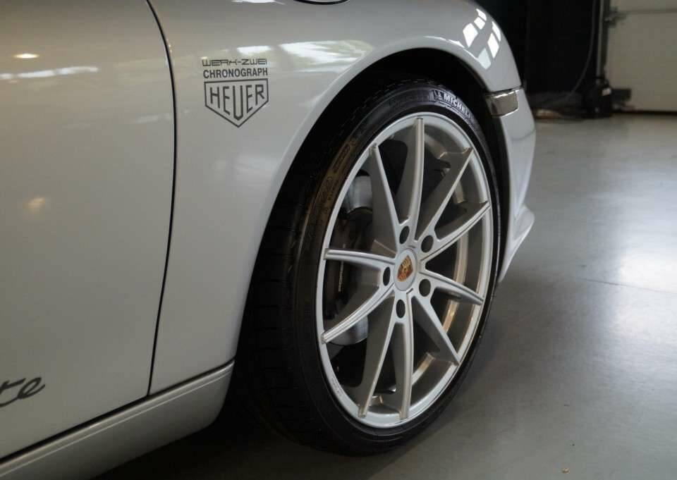 Immagine 34/50 di Porsche Boxster (2003)