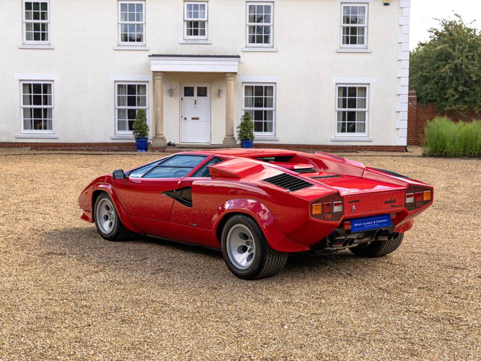 Image 6/11 of Lamborghini Countach LP 5000 S QV (1987)