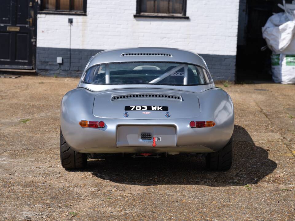 Image 29/50 de Jaguar E-Type "Semi-Lightweight" (1970)