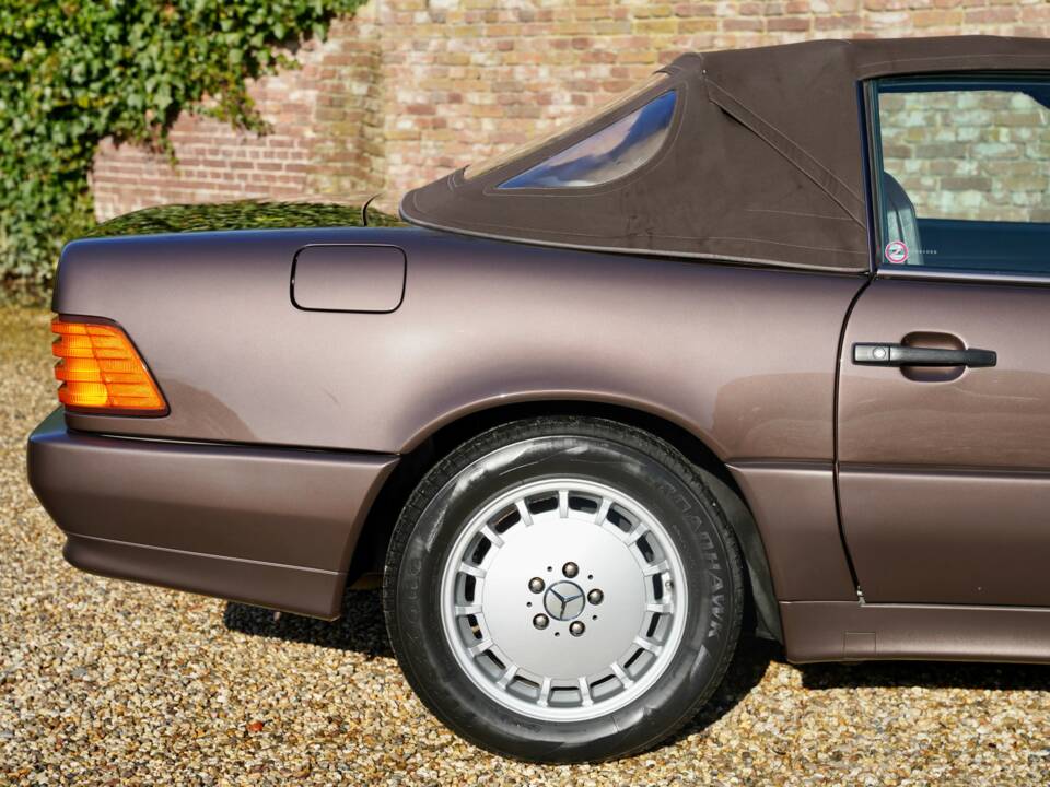 Imagen 21/50 de Mercedes-Benz 300 SL (1993)
