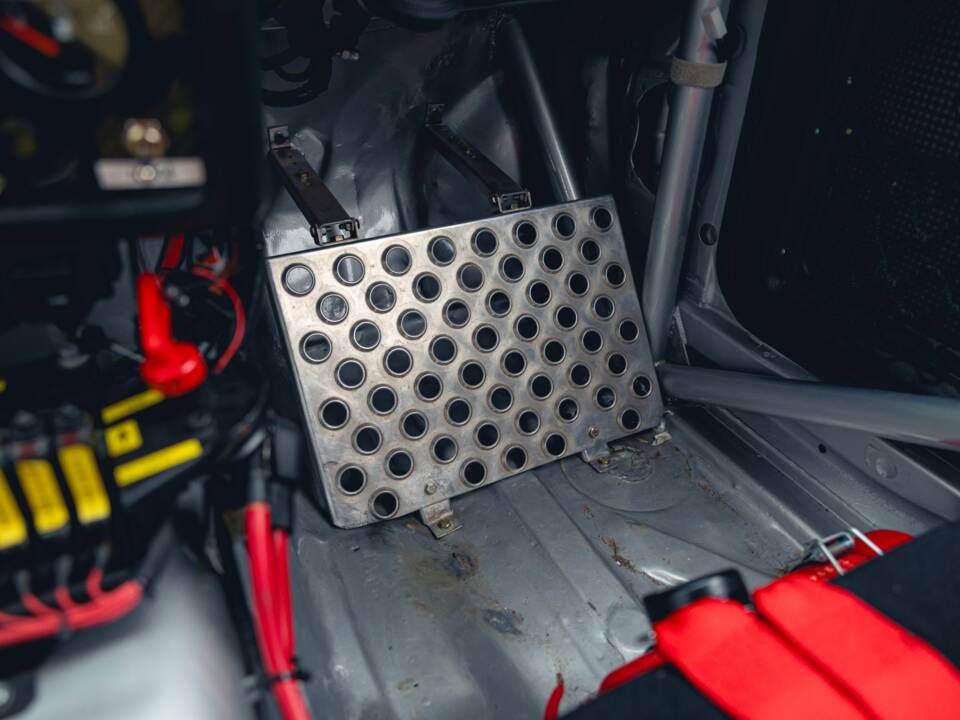 Image 50/56 de BMW M3 (1988)