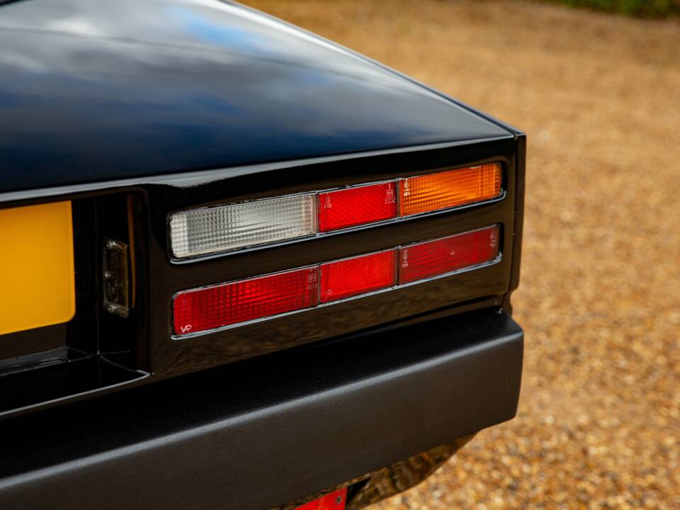 Image 23/43 of Aston Martin Lagonda (1979)