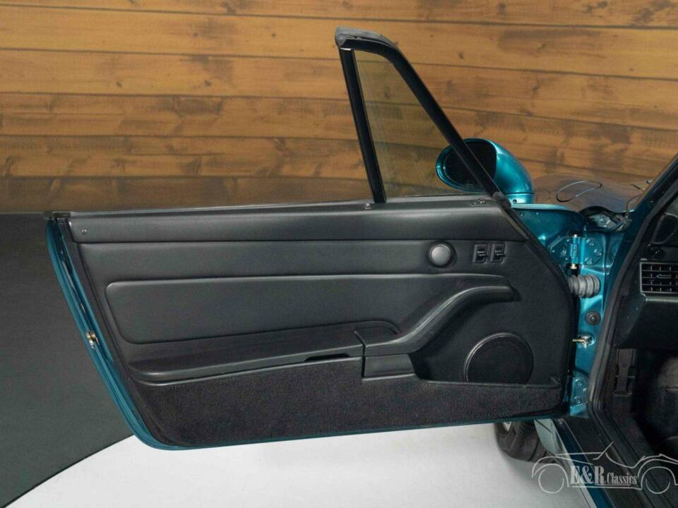 Bild 11/19 von Porsche 911 Targa (1995)