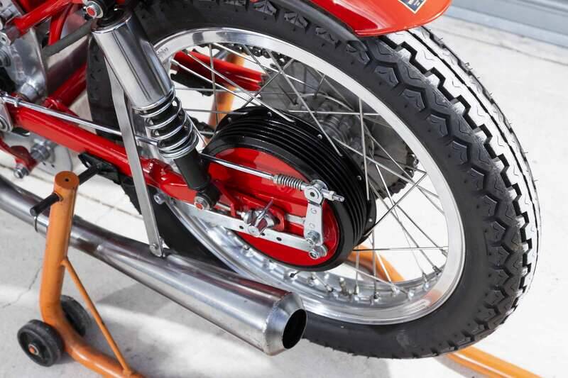 Imagen 29/33 de Moto Guzzi DUMMY (1949)