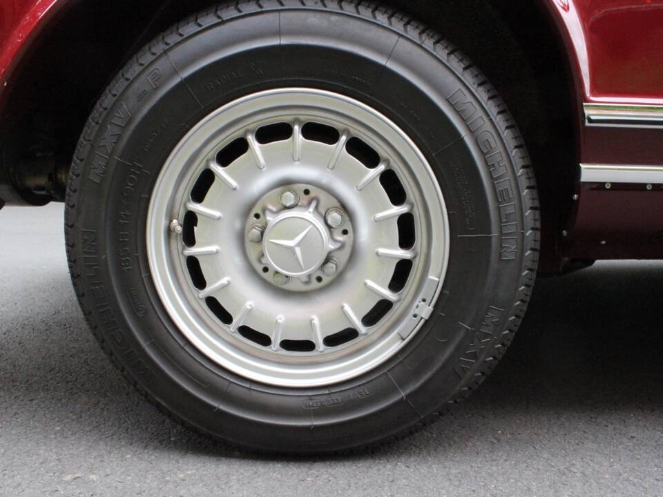 Imagen 10/16 de Mercedes-Benz 280 SL (1969)