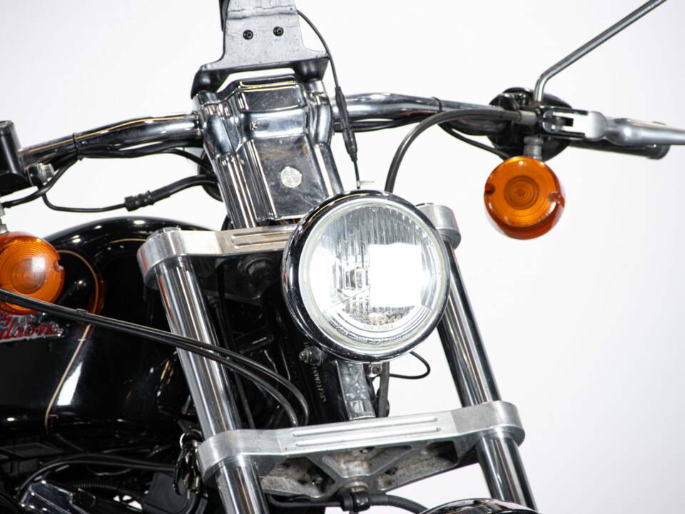 Bild 39/50 von Harley-Davidson XL 1200 C Sportster Custom (1997)